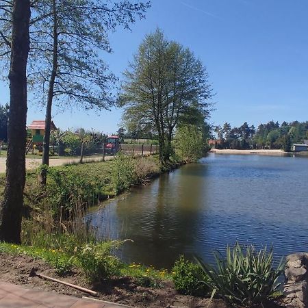 Agrowczasy Nad Stawem Villa Gartatowice Eksteriør billede