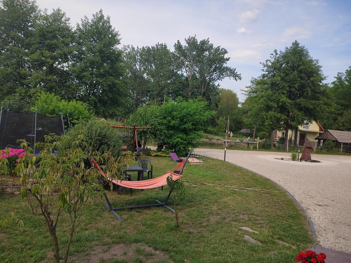 Agrowczasy Nad Stawem Villa Gartatowice Eksteriør billede