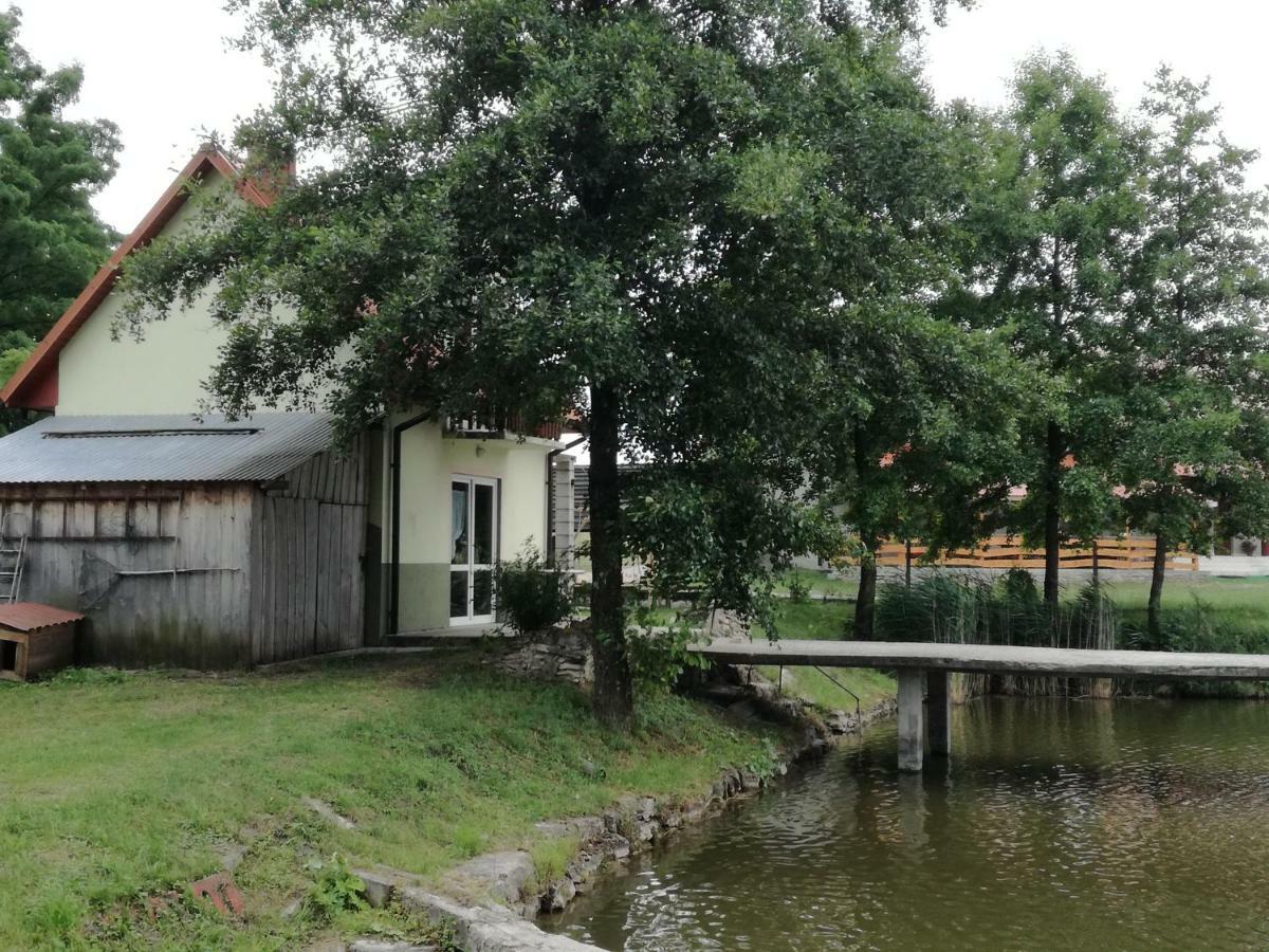 Agrowczasy Nad Stawem Villa Gartatowice Eksteriør billede
